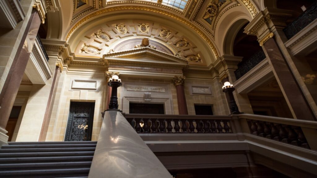 Wisconsin Warns Election-Market Traders They May Be Disqualified From Voting Wisconsin Warns Election-Market Traders They May Be Disqualified From Voting